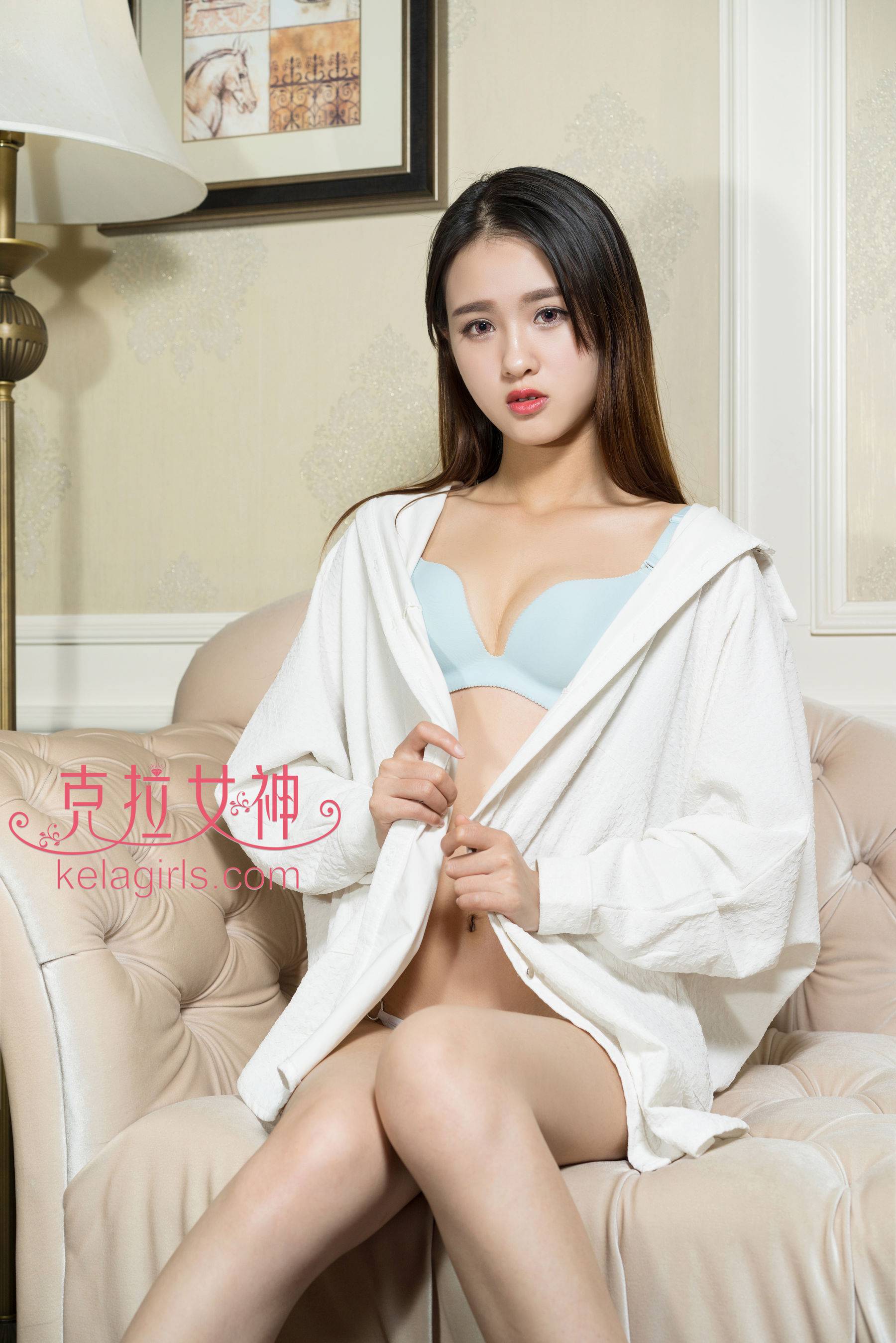 小沐《青春日记》 [克拉女神]Xiuren秀人网高清美女套图写真下载-看套图看套图