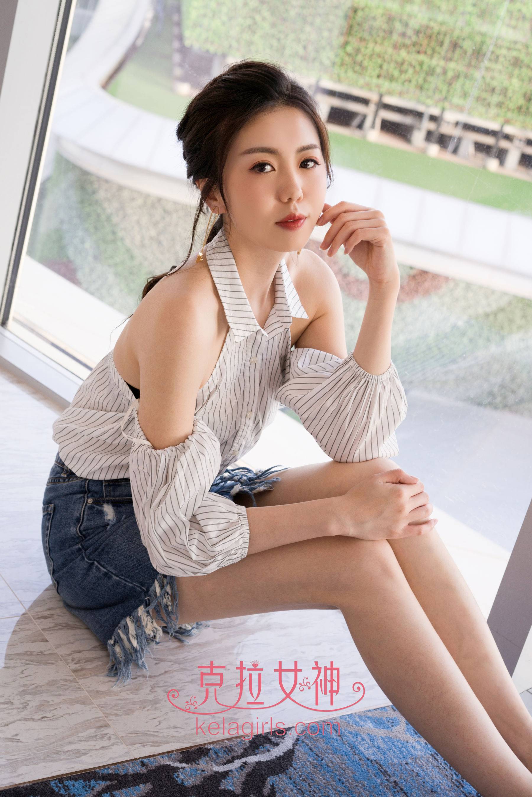 芸斐《岁月静好》 [克拉女神Kelagirls]Xiuren秀人网高清美女套图写真下载-看套图看套图