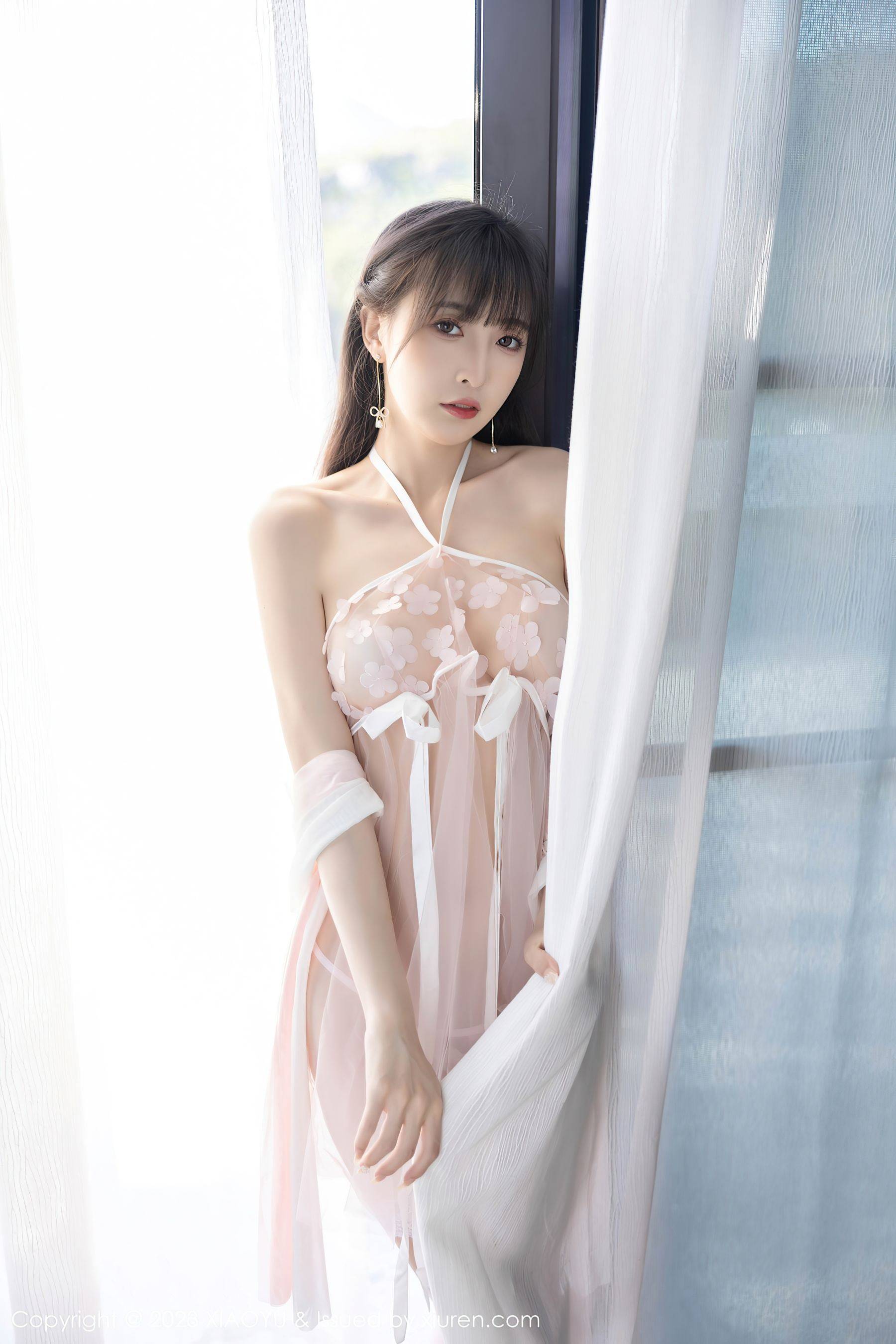 [XIAOYU语画界] VOL.1071 林星阑 旗袍美腿Xiuren秀人网高清美女套图写真下载-看套图看套图