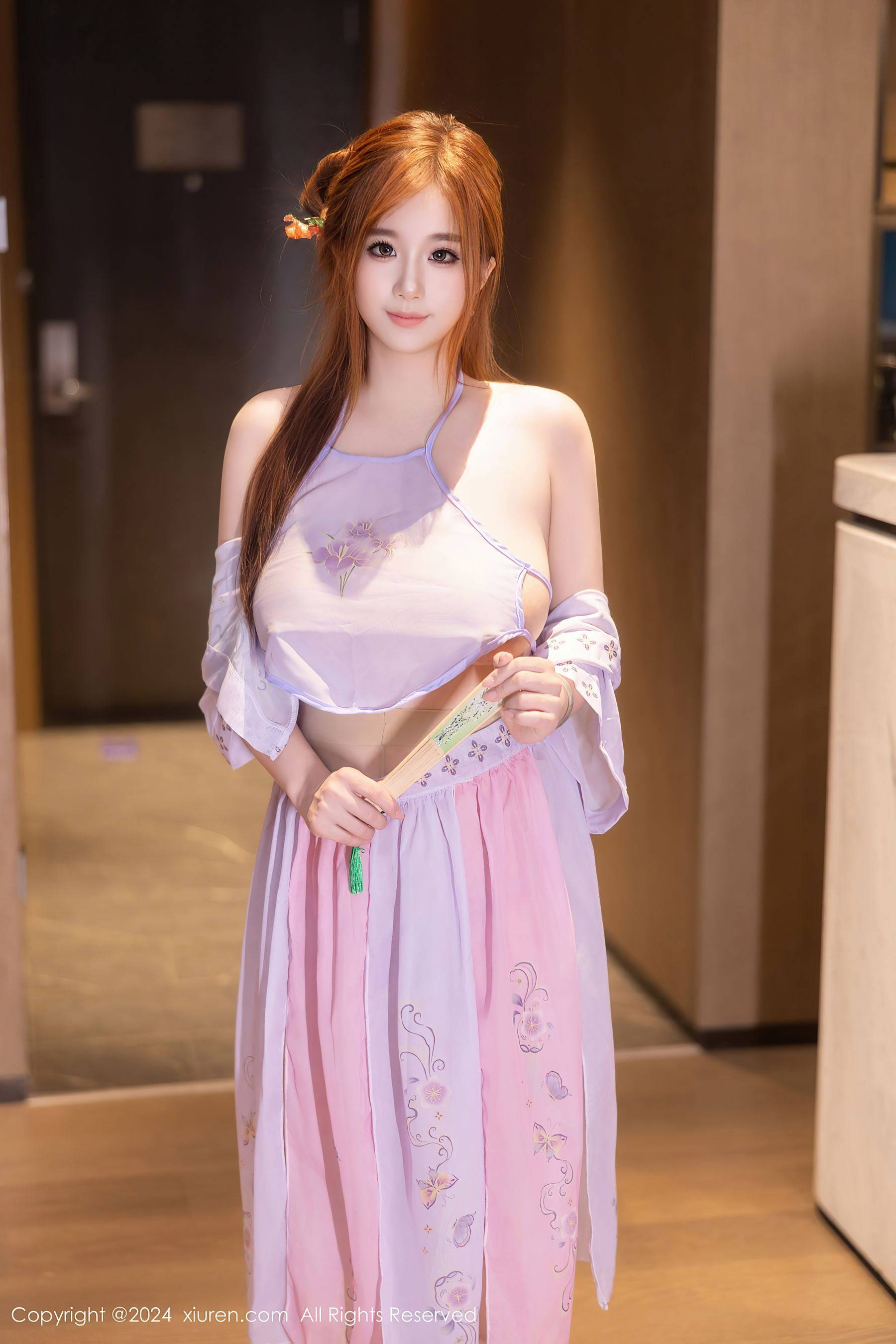 [XiuRen秀人网] No.9178 小肉肉咪 丝袜美腿Xiuren秀人网高清美女套图写真下载-看套图看套图